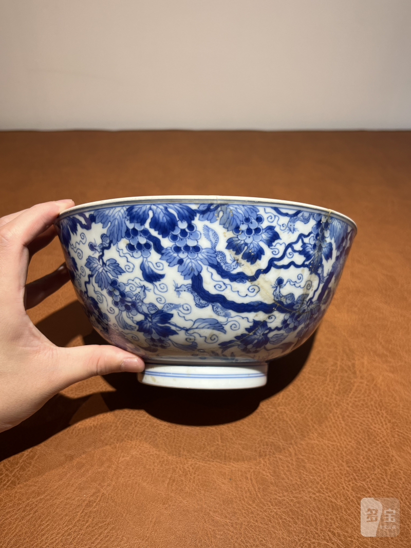 清康熙 青花松鼠葡萄纹大碗 - 图2
